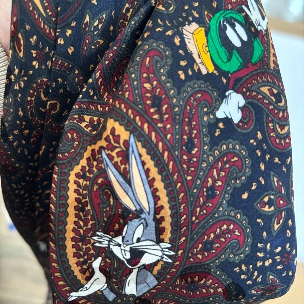 VTG 1994 Looney Tunes Silk Tie Bugs Bunny Marvin Taz Paisley Brown